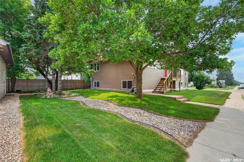 140 10th Street Humboldt SK S0K 2A0