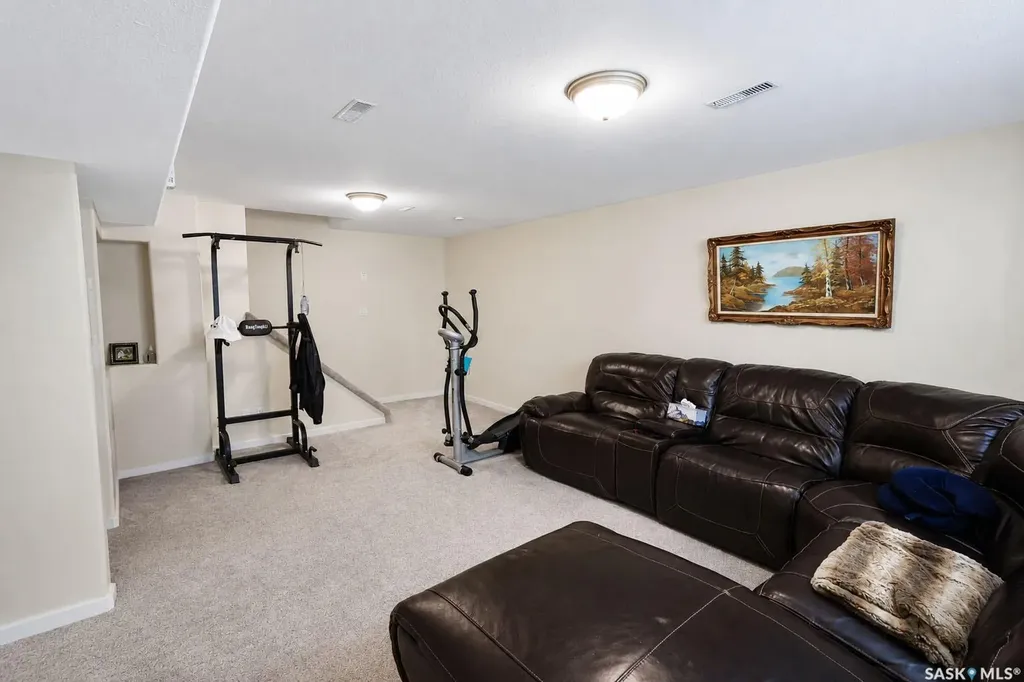 3 Meagher Place Prince Albert SK S6X 1C3