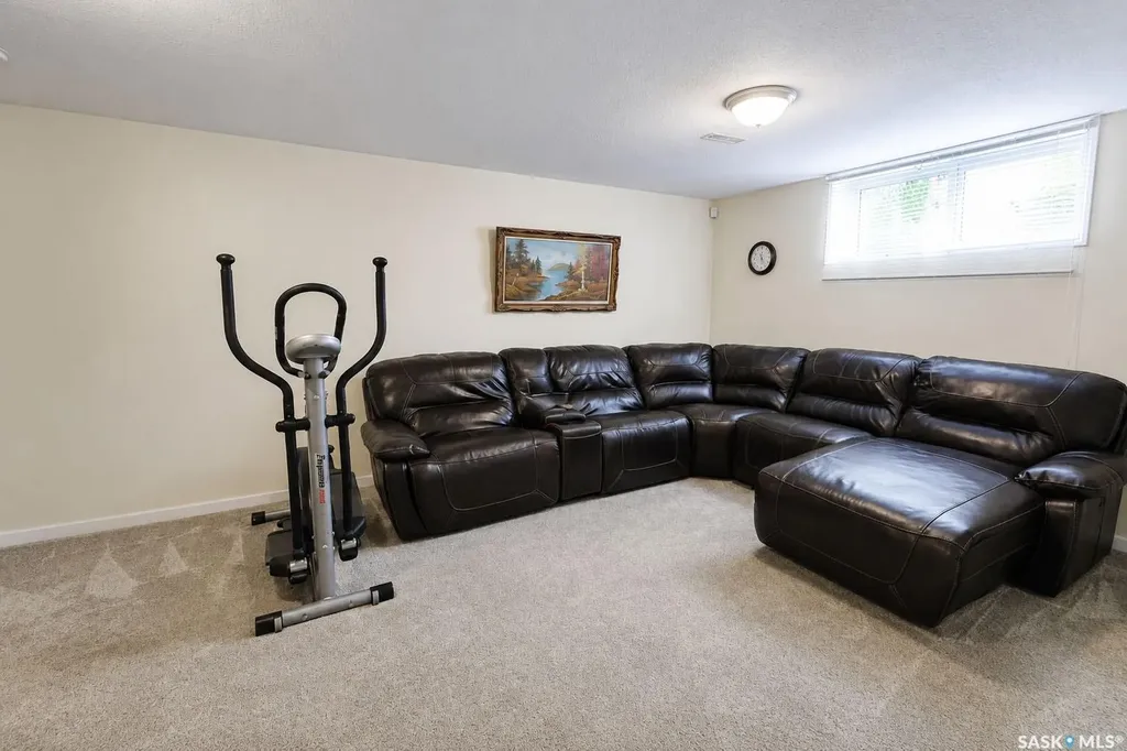 3 Meagher Place Prince Albert SK S6X 1C3