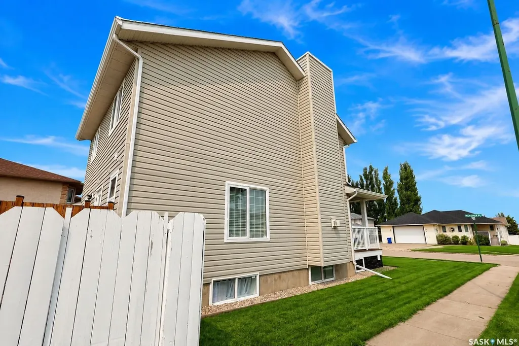3 Meagher Place Prince Albert SK S6X 1C3