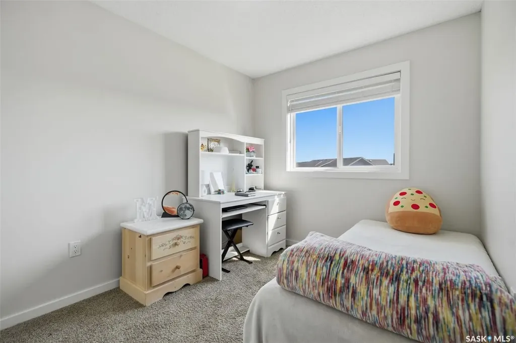 235 Rosewood Boulevard E Saskatoon SK S7V 0J3