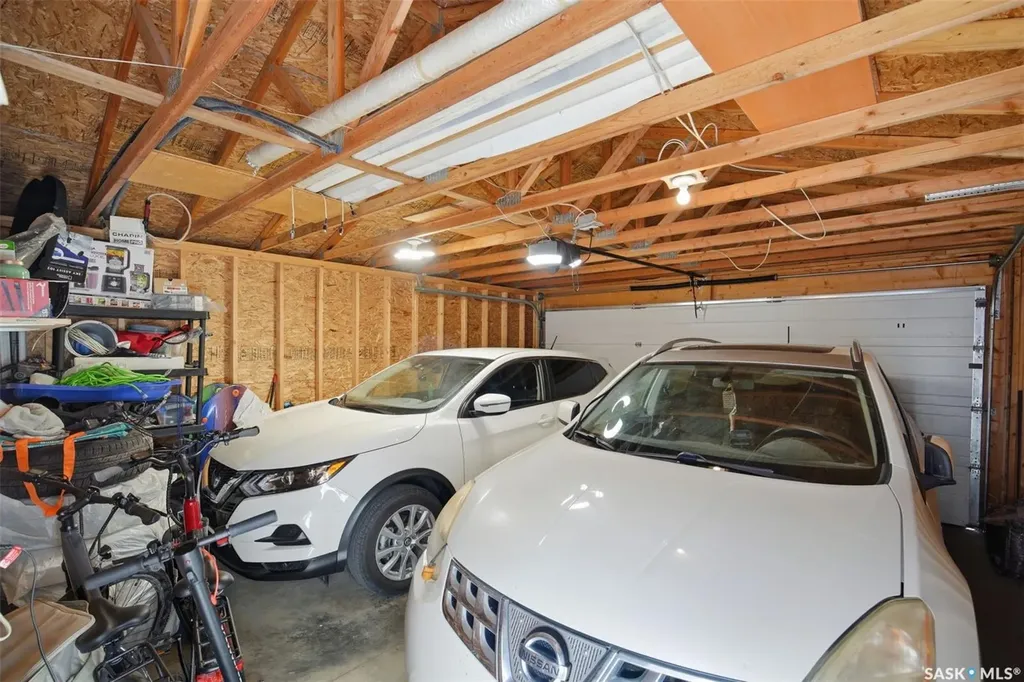 235 Rosewood Boulevard E Saskatoon SK S7V 0J3
