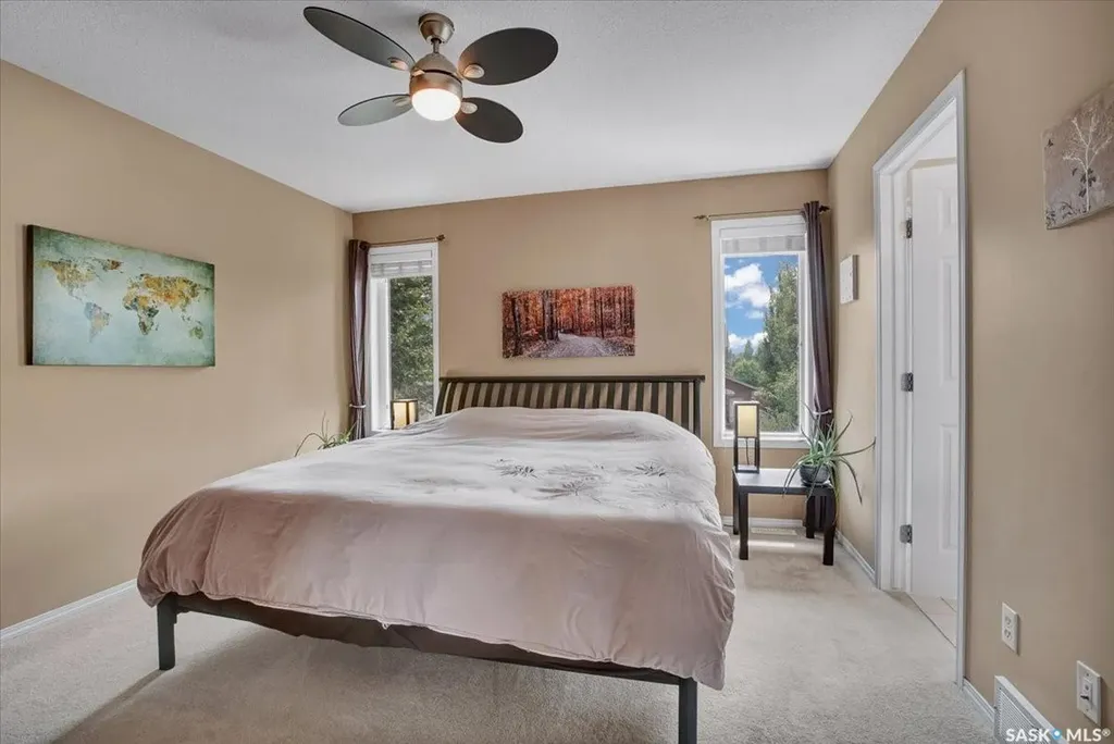 211 Brookshire Crescent Saskatoon SK S7V 1H1
