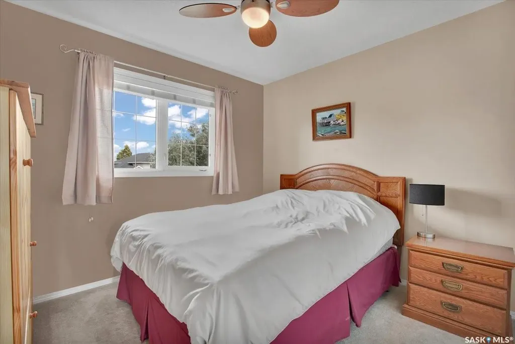 211 Brookshire Crescent Saskatoon SK S7V 1H1