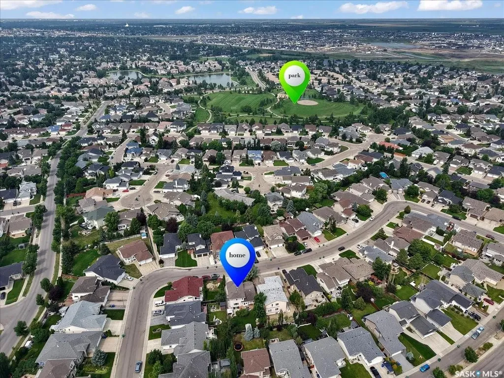211 Brookshire Crescent Saskatoon SK S7V 1H1