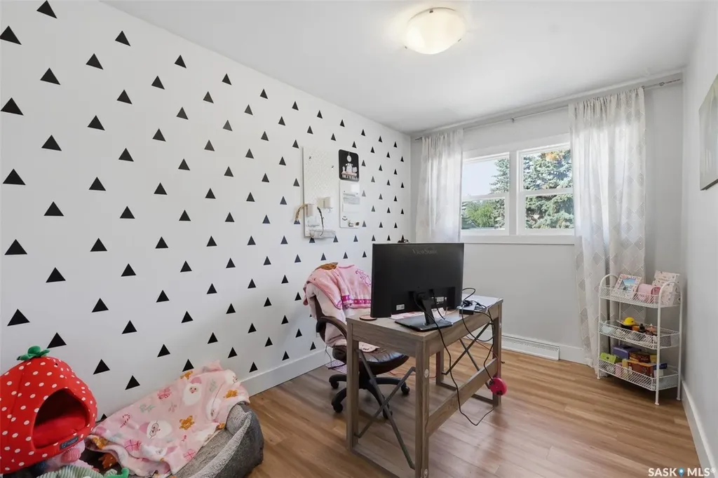 2321 Mckinnon Avenue S Saskatoon SK S7N 1N7