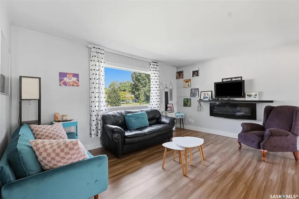 2321 Mckinnon Avenue S Saskatoon SK S7N 1N7