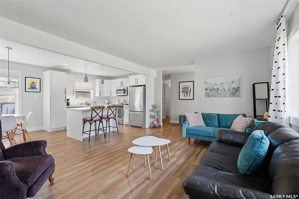 2321 Mckinnon Avenue S Saskatoon SK S7N 1N7