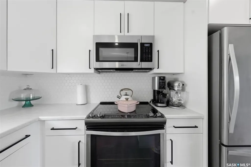 2321 Mckinnon Avenue S Saskatoon SK S7N 1N7