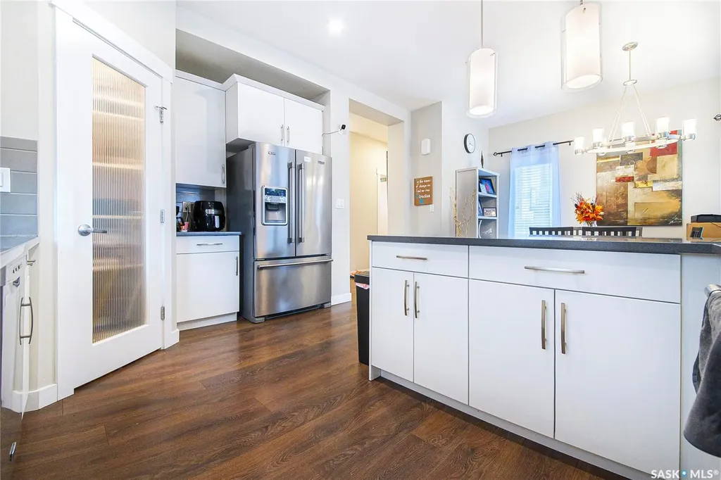 303 Delainey Manor Saskatoon SK S7V 0N4
