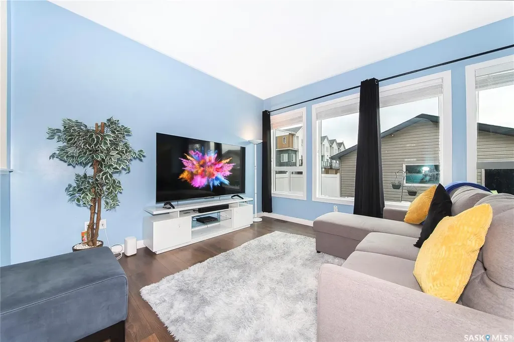 303 Delainey Manor Saskatoon SK S7V 0N4
