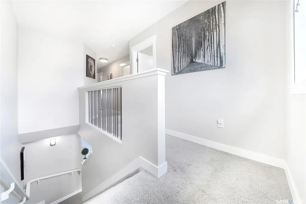 303 Delainey Manor Saskatoon SK S7V 0N4