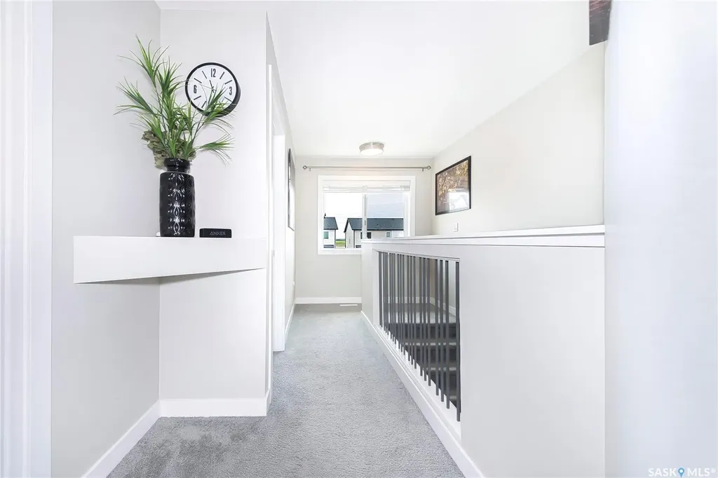 303 Delainey Manor Saskatoon SK S7V 0N4