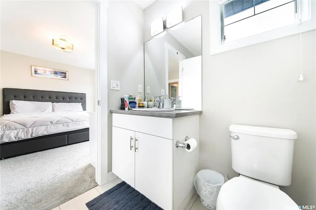 303 Delainey Manor Saskatoon SK S7V 0N4