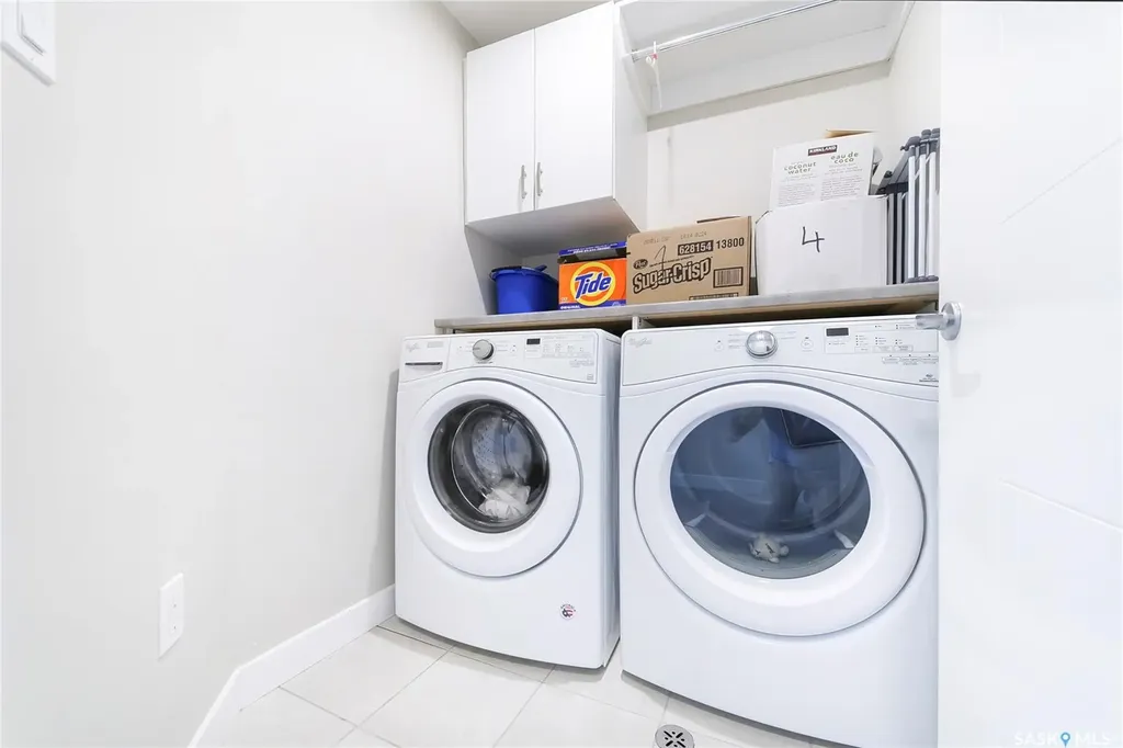 303 Delainey Manor Saskatoon SK S7V 0N4