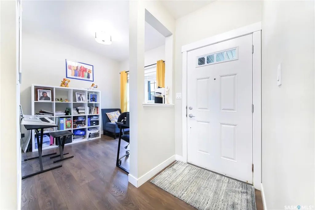 303 Delainey Manor Saskatoon SK S7V 0N4