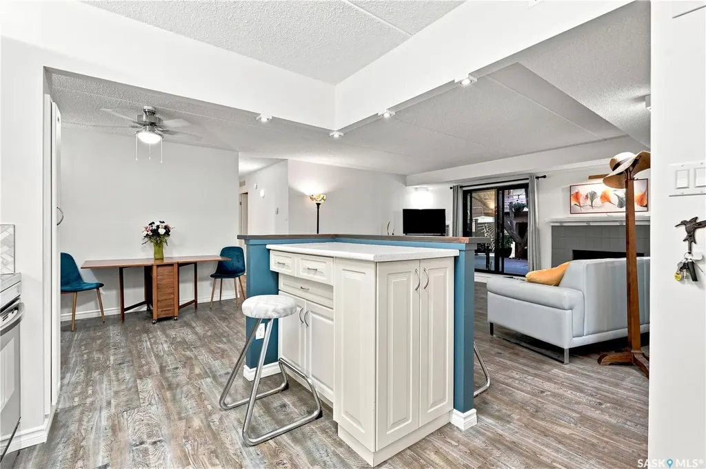 441 Pendygrasse Road Saskatoon SK S7M 5C1