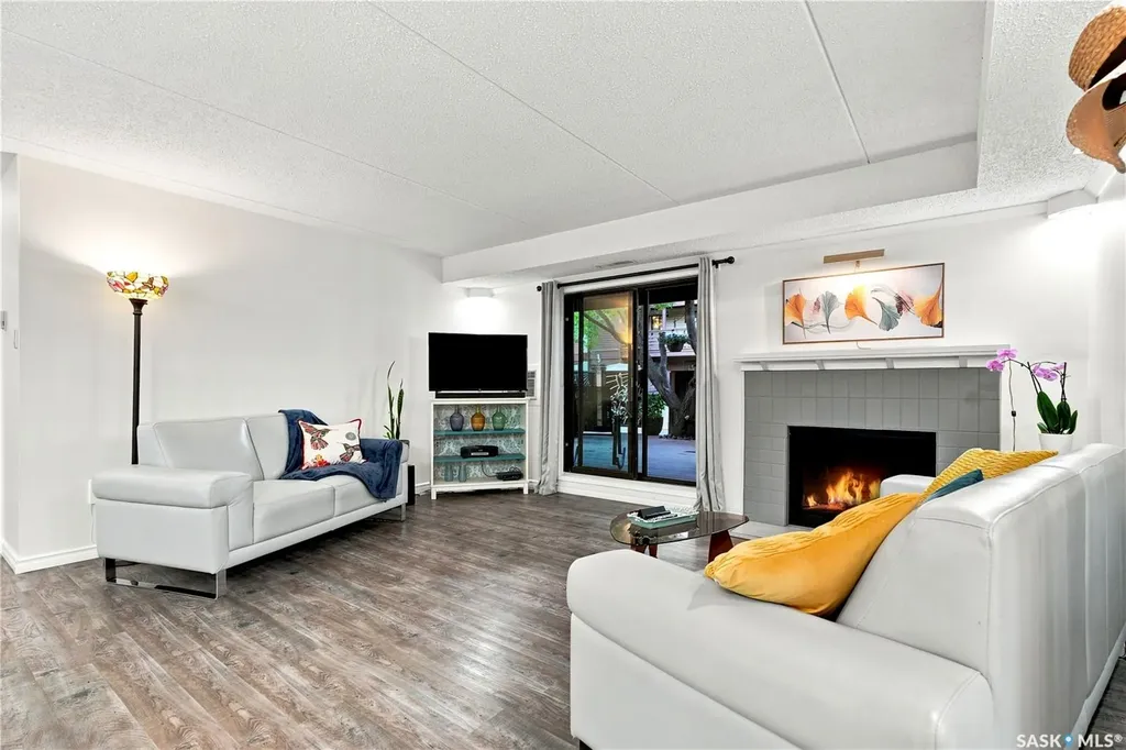 441 Pendygrasse Road Saskatoon SK S7M 5C1