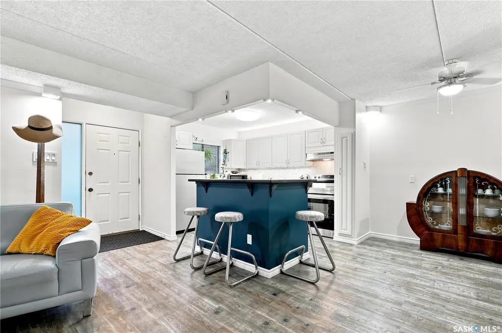 441 Pendygrasse Road Saskatoon SK S7M 5C1