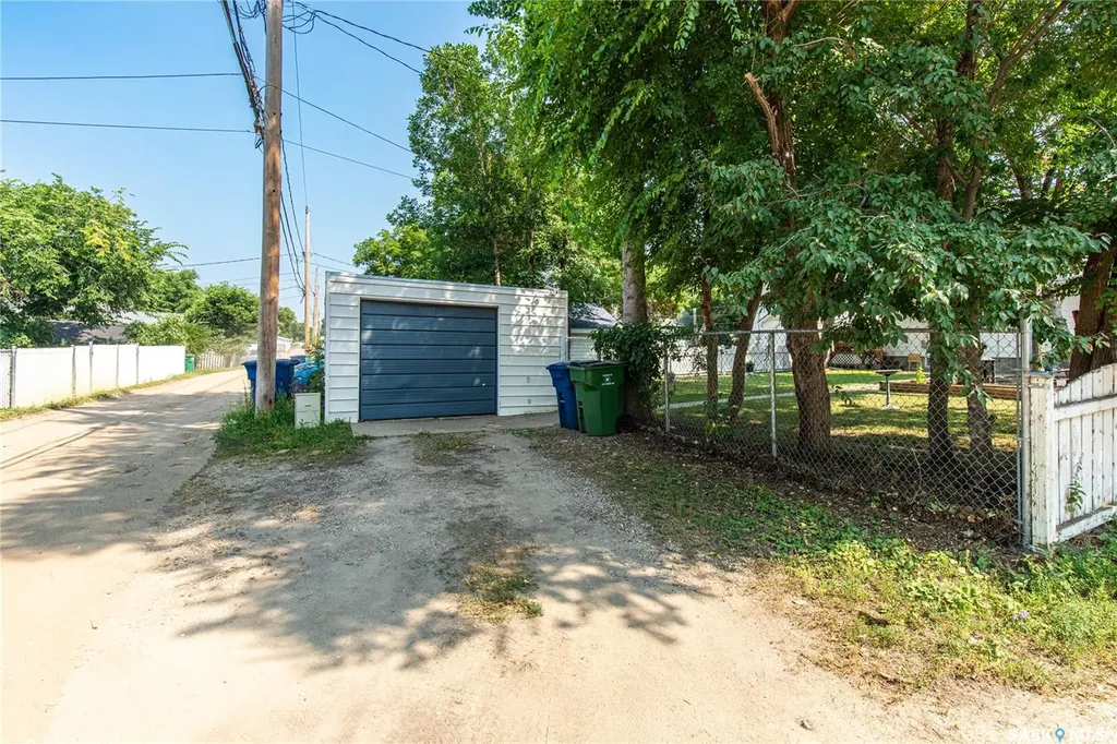 218 Coteau Street W Moose Jaw SK S6H 5C7