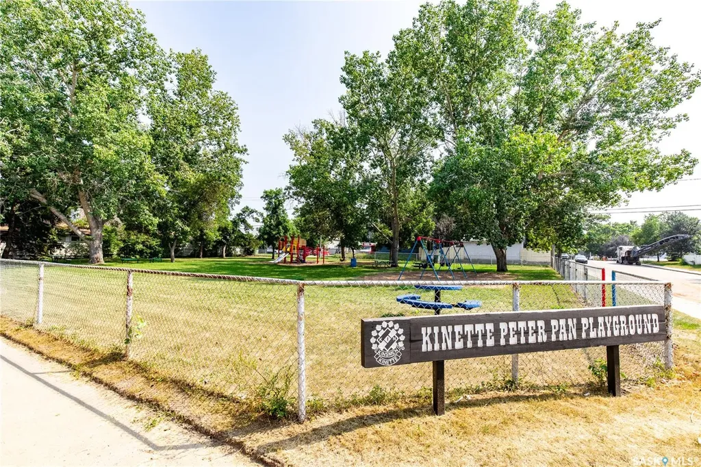 218 Coteau Street W Moose Jaw SK S6H 5C7