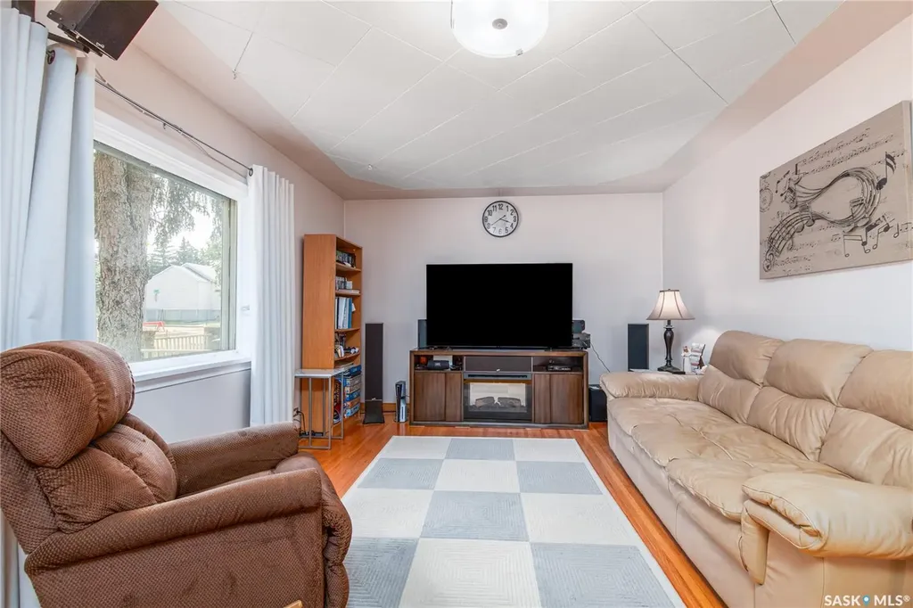 218 Coteau Street W Moose Jaw SK S6H 5C7