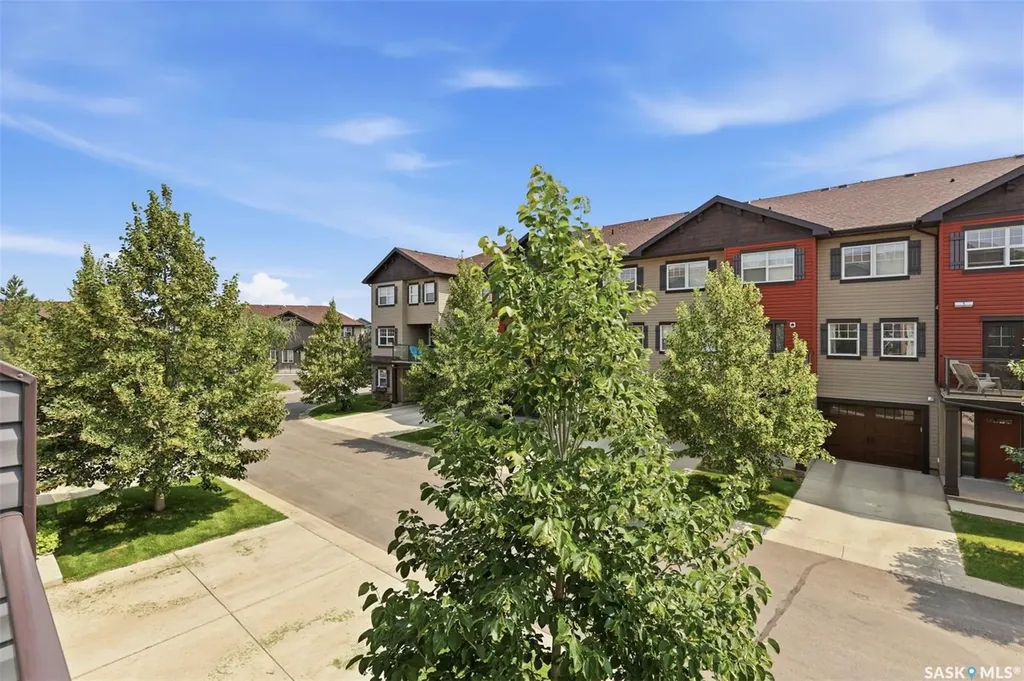 150 Langlois Way Saskatoon SK S7K 0K8