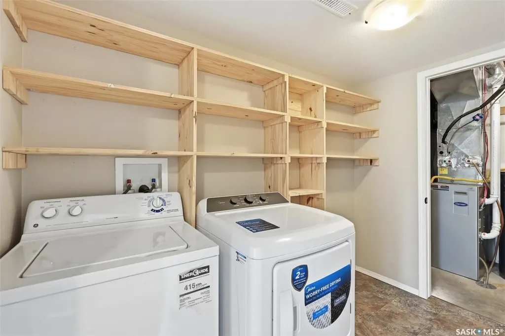 150 Langlois Way Saskatoon SK S7K 0K8