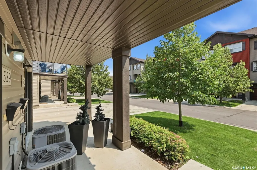 150 Langlois Way Saskatoon SK S7K 0K8