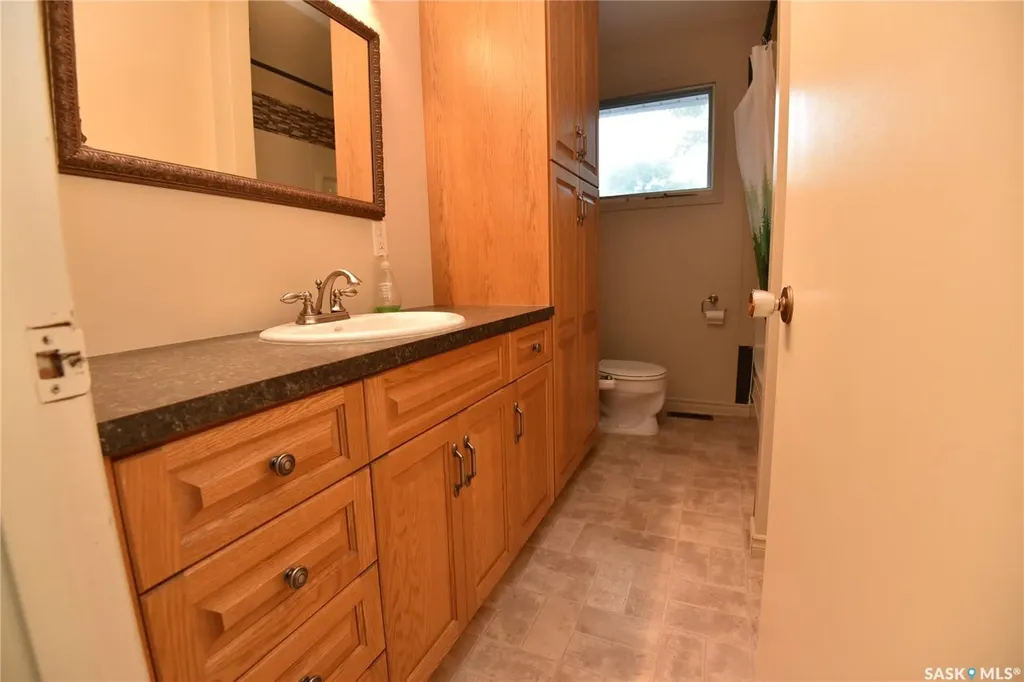 413 Maple Road E Nipawin SK S0E 1E0