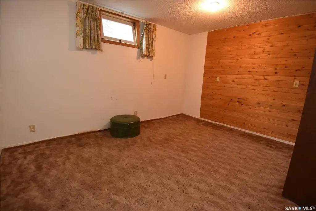 413 Maple Road E Nipawin SK S0E 1E0