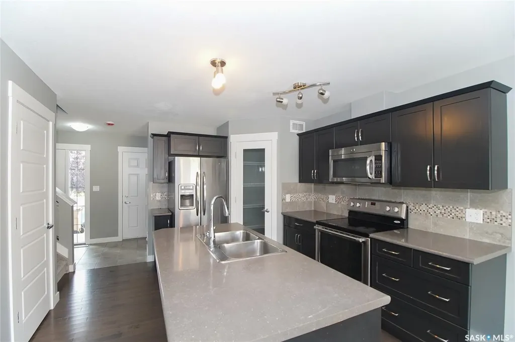 4541 Green Rock Road Regina SK S4V 3K8