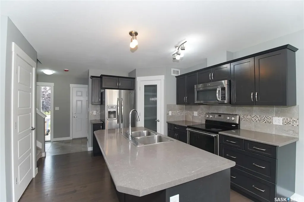 4541 Green Rock Road Regina SK S4V 3K8