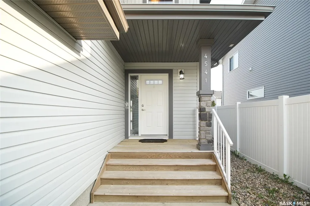 4541 Green Rock Road Regina SK S4V 3K8