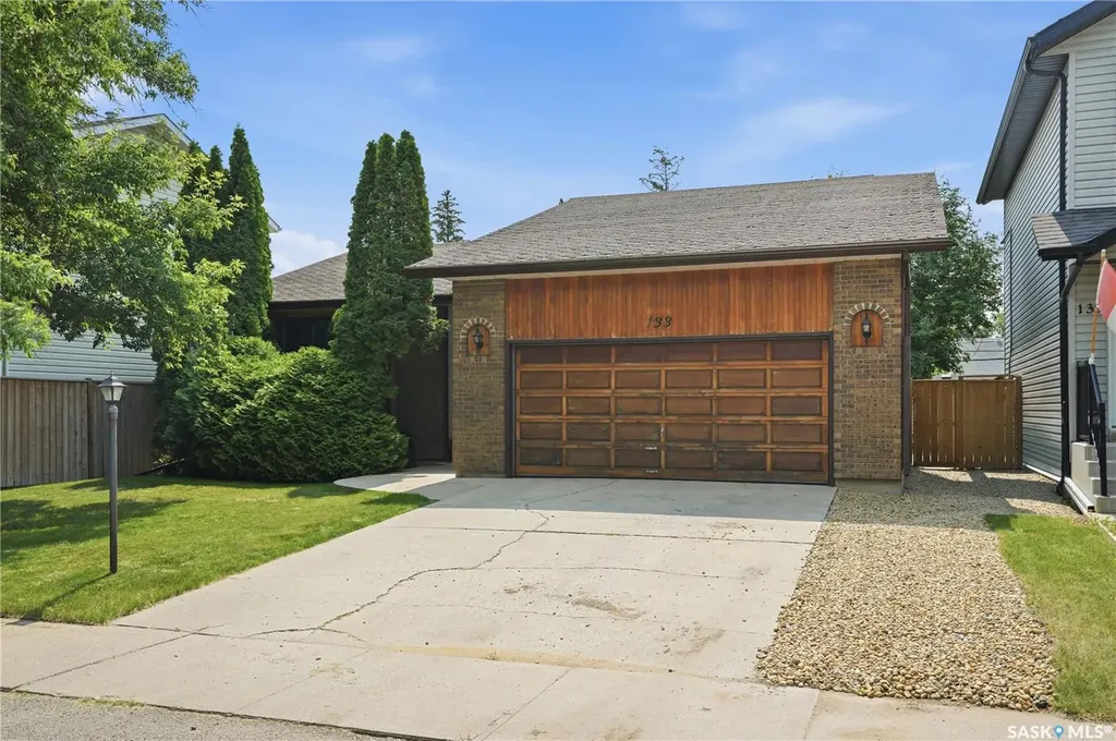 133 113th Street W Saskatoon SK S7N 1V9