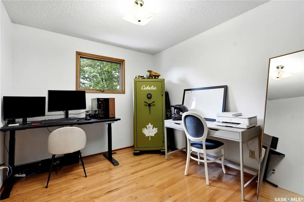 133 113th Street W Saskatoon SK S7N 1V9