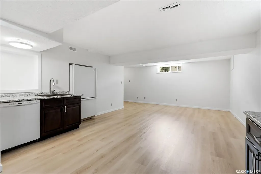 133 113th Street W Saskatoon SK S7N 1V9