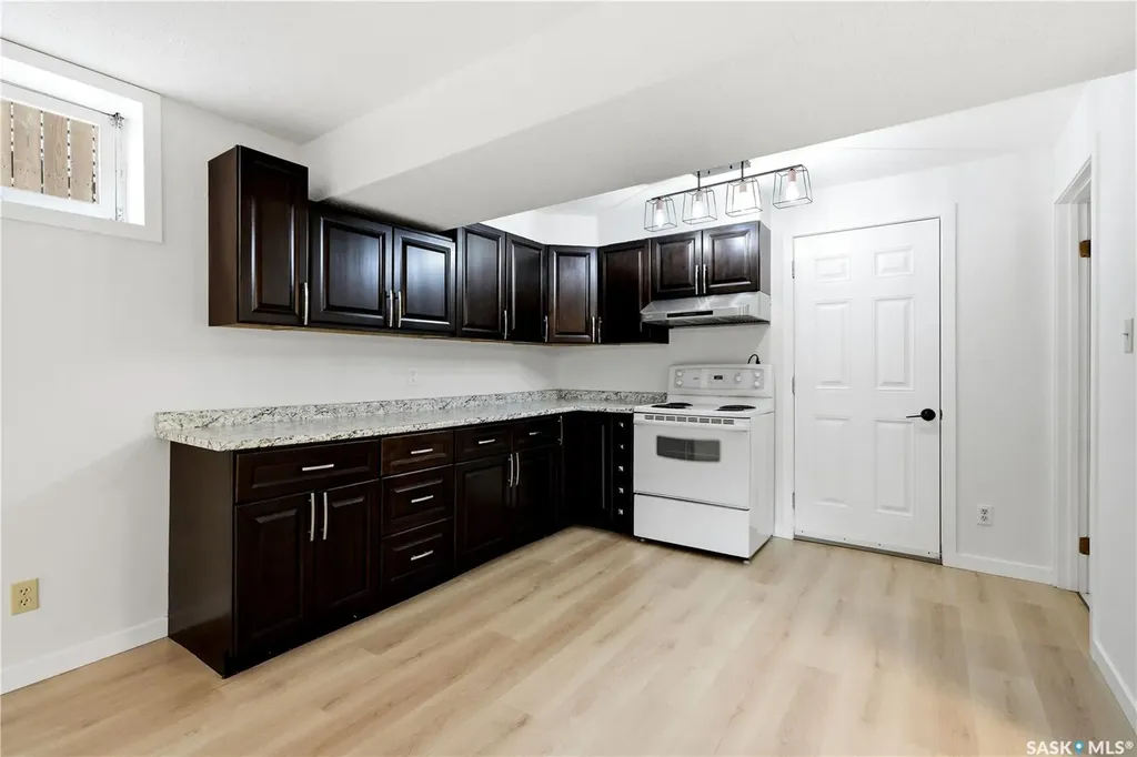 133 113th Street W Saskatoon SK S7N 1V9