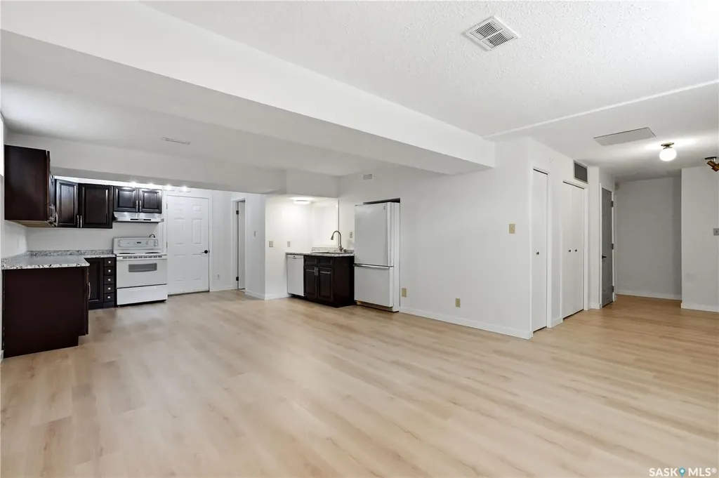 133 113th Street W Saskatoon SK S7N 1V9