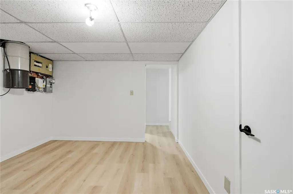133 113th Street W Saskatoon SK S7N 1V9