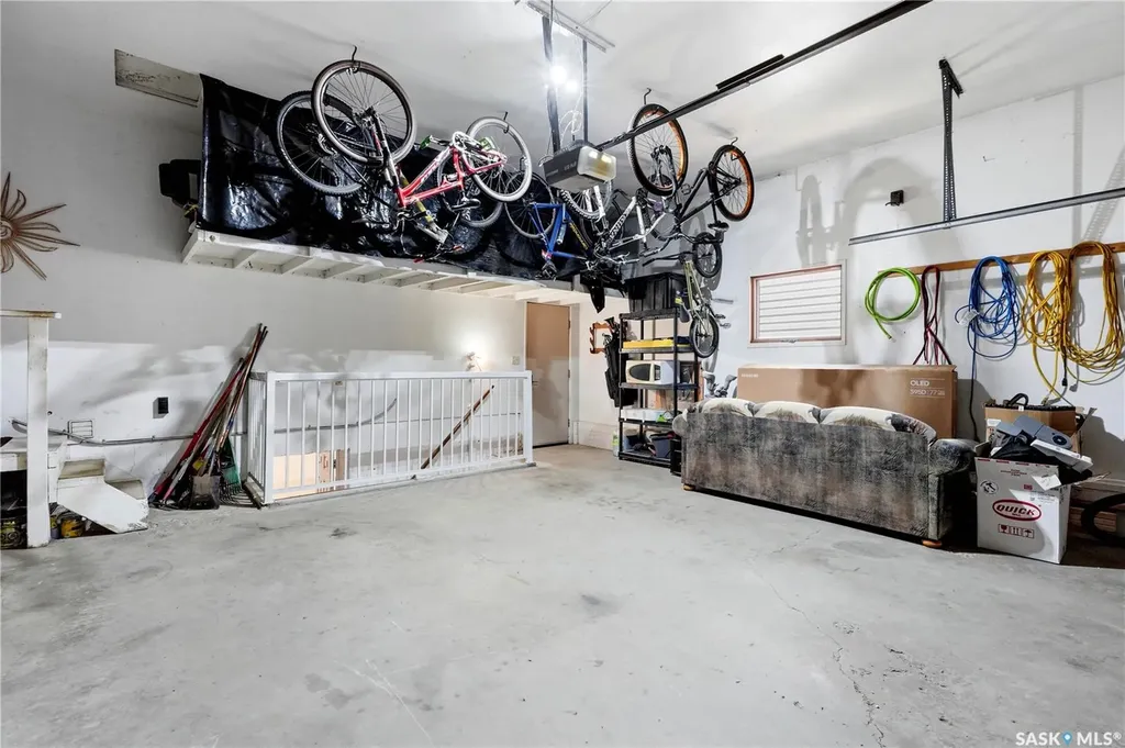 133 113th Street W Saskatoon SK S7N 1V9