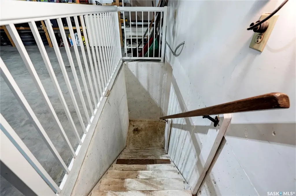 133 113th Street W Saskatoon SK S7N 1V9