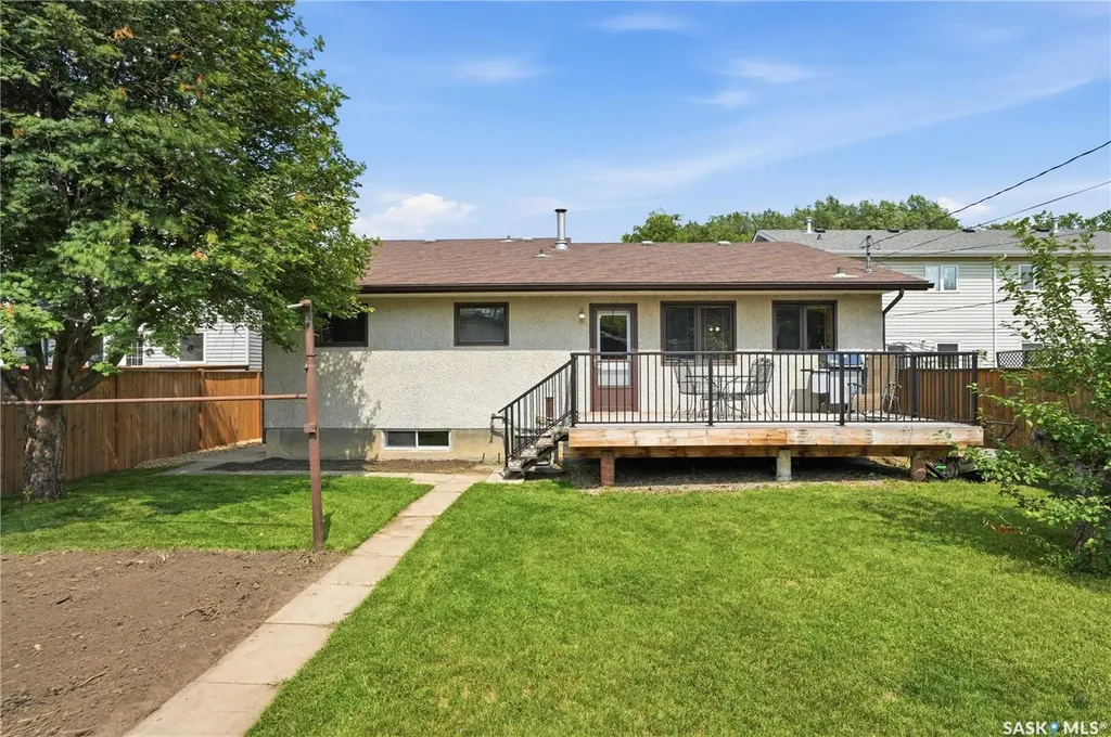 133 113th Street W Saskatoon SK S7N 1V9