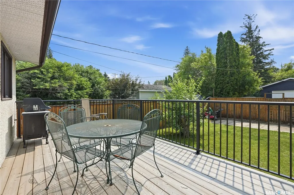133 113th Street W Saskatoon SK S7N 1V9