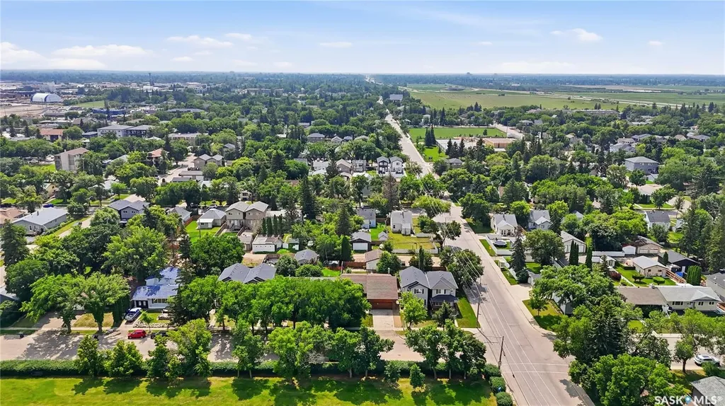 133 113th Street W Saskatoon SK S7N 1V9