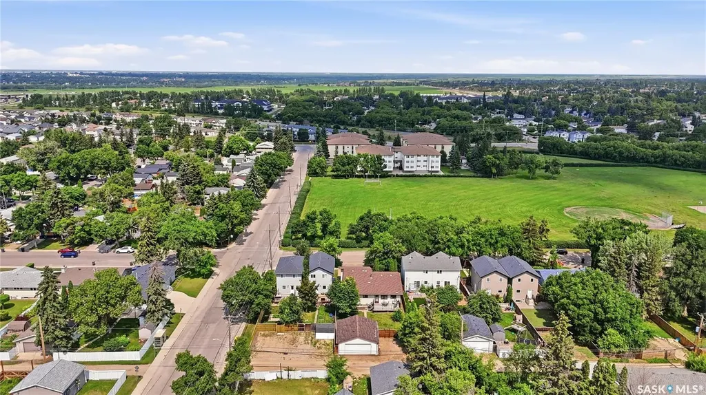 133 113th Street W Saskatoon SK S7N 1V9
