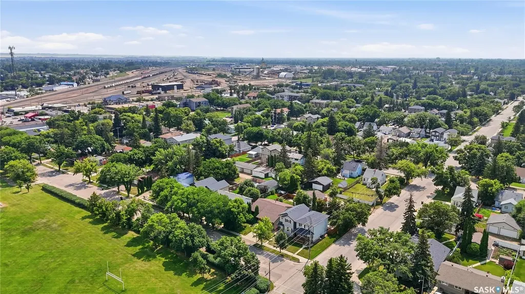133 113th Street W Saskatoon SK S7N 1V9