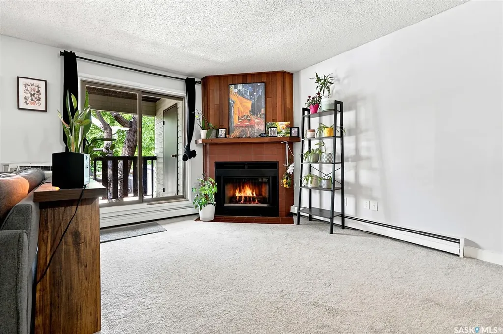 122 Edinburgh Place Saskatoon SK S7H 5J7