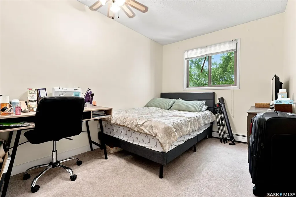 122 Edinburgh Place Saskatoon SK S7H 5J7