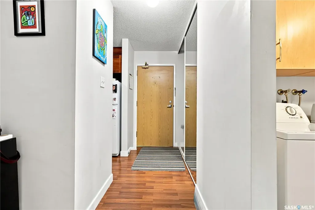 122 Edinburgh Place Saskatoon SK S7H 5J7
